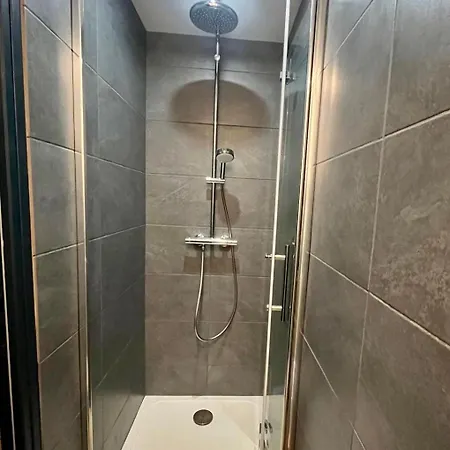 Lejlighed Du Grand Replomb, Le Preau, Piscine Et Jacuzzi